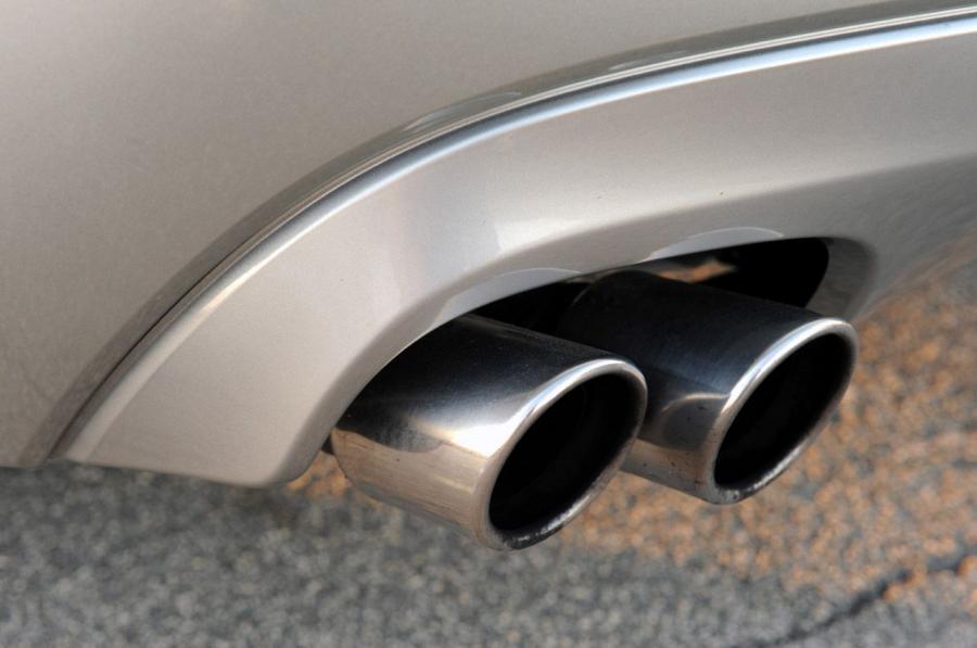  Jaguar XF Supercharged 2010 года  (фото 38 из 56)